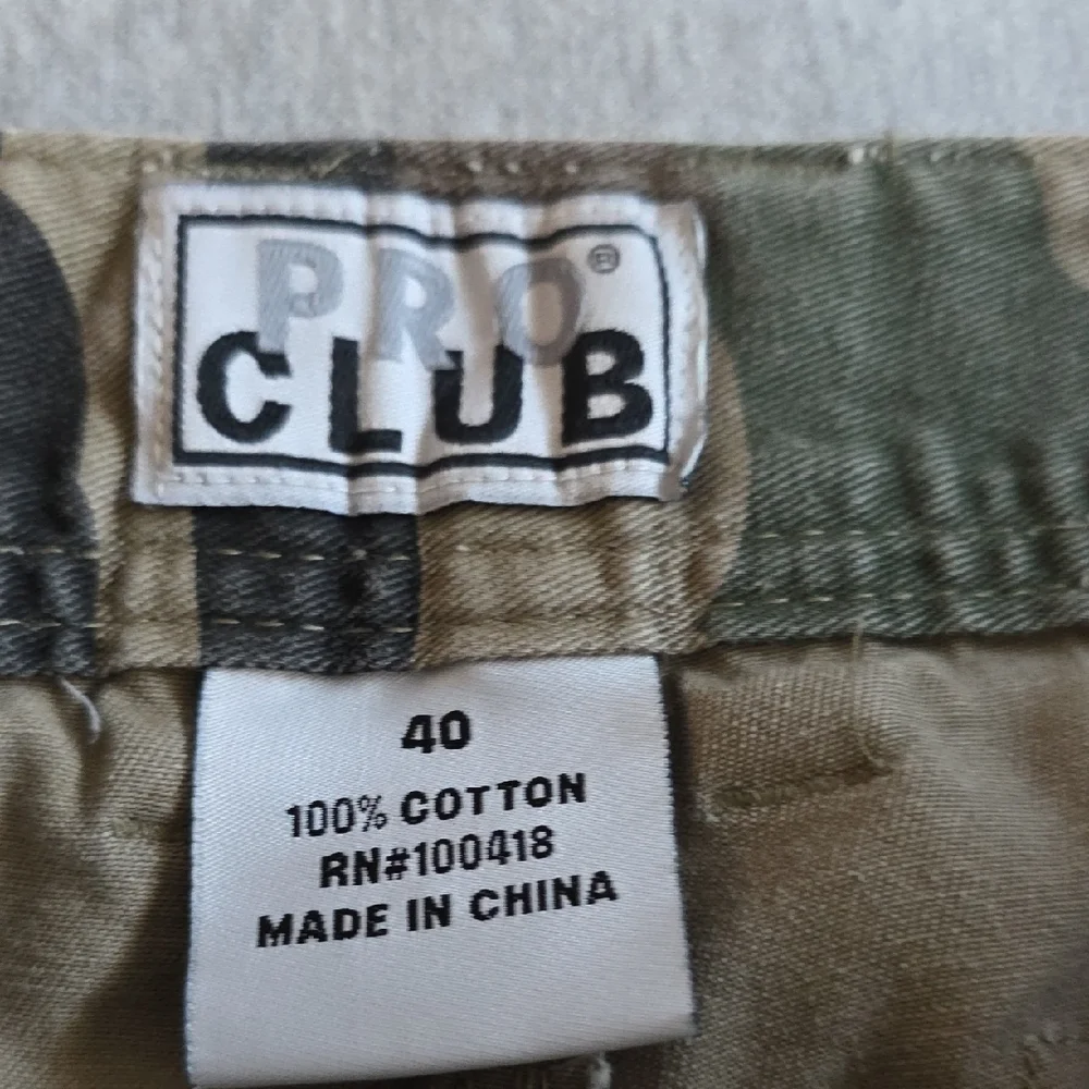 Pro Club Men's Camo Cargo Shorts - Green Camouflage - Picture 2 of 5